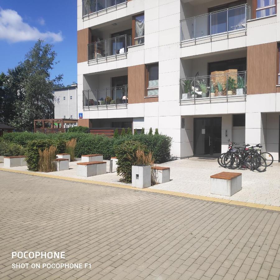 First -- Green Zoliborz Apartment 4 Варшава Екстер'єр фото